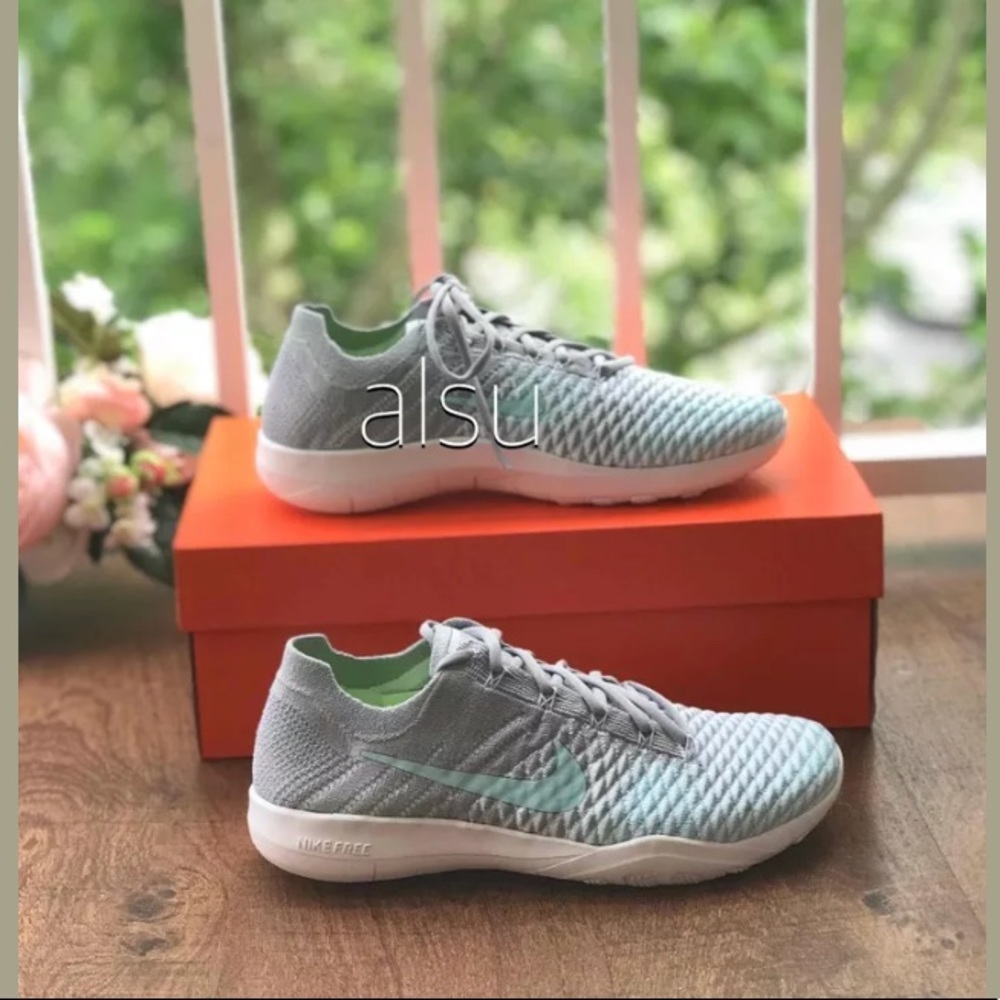 NWT Nike Free TR Flyknit 2 Glacier Ice WMNS - Picture 4 of 7